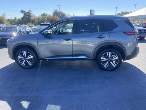 Used 2023 Nissan Rogue SL w/ SL Premium Package AWD/4WD image 6