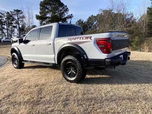 Used 2025 Ford F150 Raptor image 6