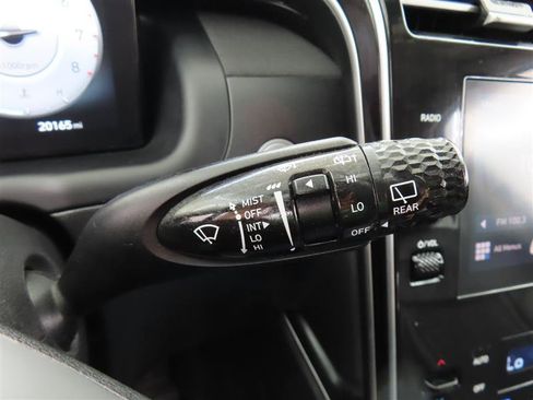 Used 2023 Hyundai Tucson SEL w/ Convenience Package AWD/4WD image 17