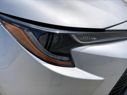 Used 2024 Toyota Corolla LE FWD image 27