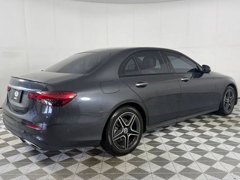 Used 2022 Mercedes-Benz E 350 Sedan image 7