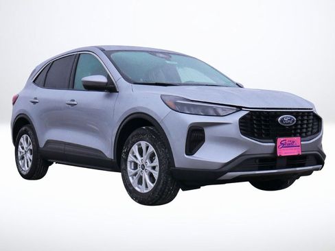 Used 2023 Ford Escape Active w/ Tech Pack #2 image 6