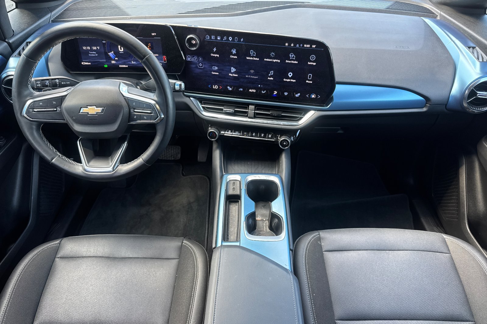 Used 2024 Chevrolet Equinox EV LT AWD/4WD image 16