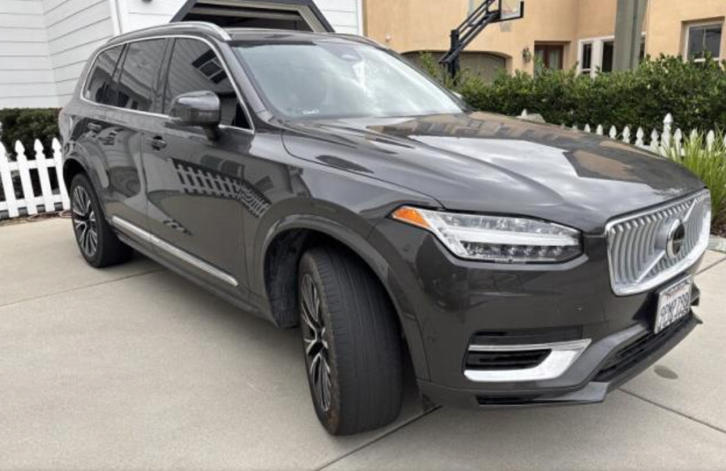 Used 2025 Volvo XC90 T8 Plus AWD/4WD image 6