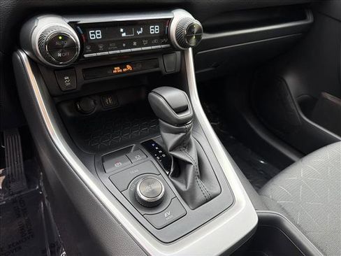 New 2025 Toyota RAV4 XLE image 18