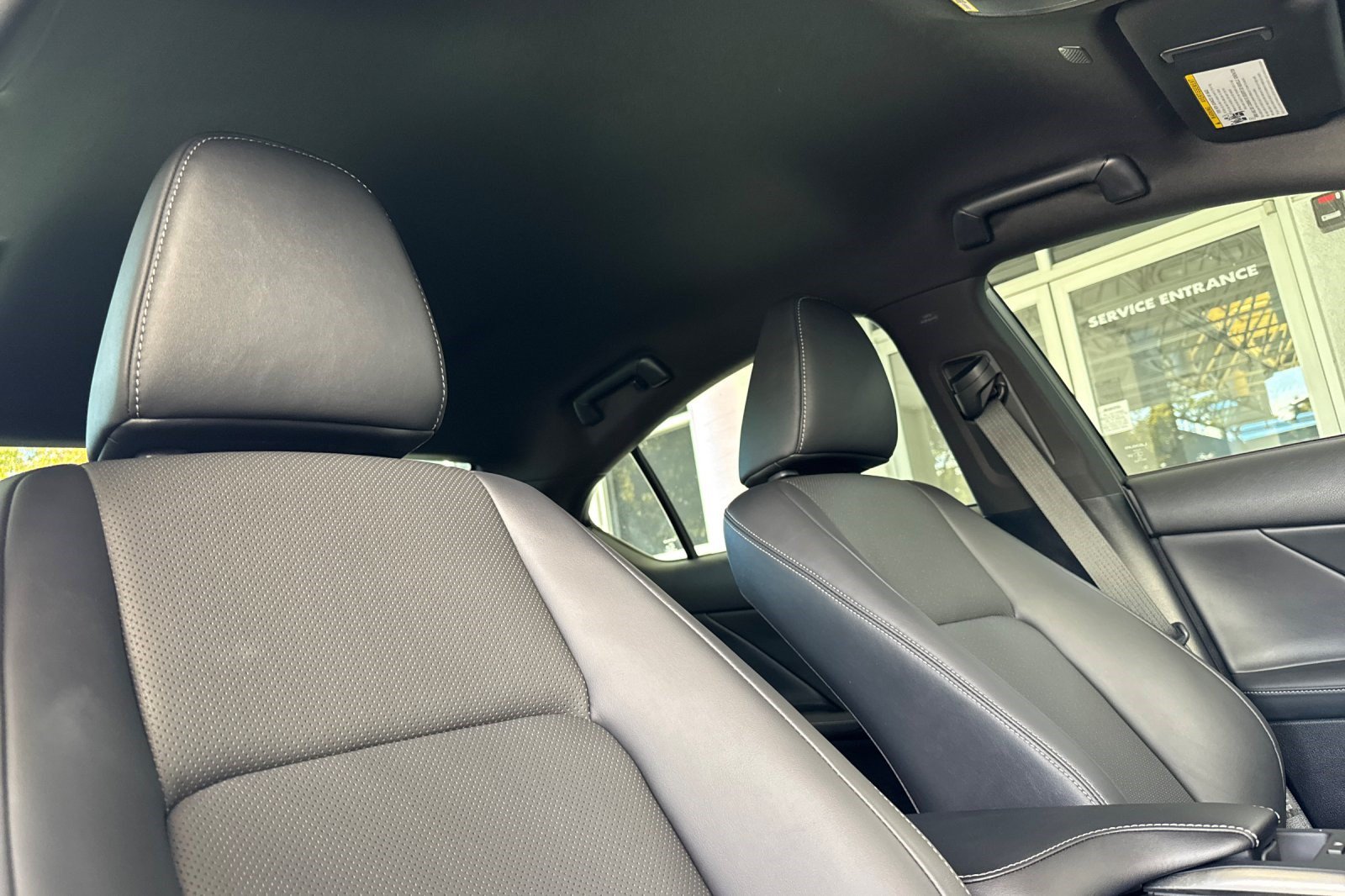 Certified 2025 Lexus IS 300 F Sport RWD image 20