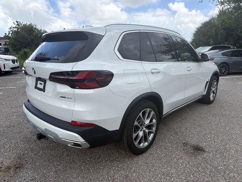 Certified 2024 BMW X5 xDrive40i w/ Parking Assistance Package AWD/4WD image 4