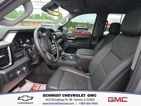 Used 2023 GMC Sierra 1500 Denali w/ Denali Reserve Package AWD/4WD image 12