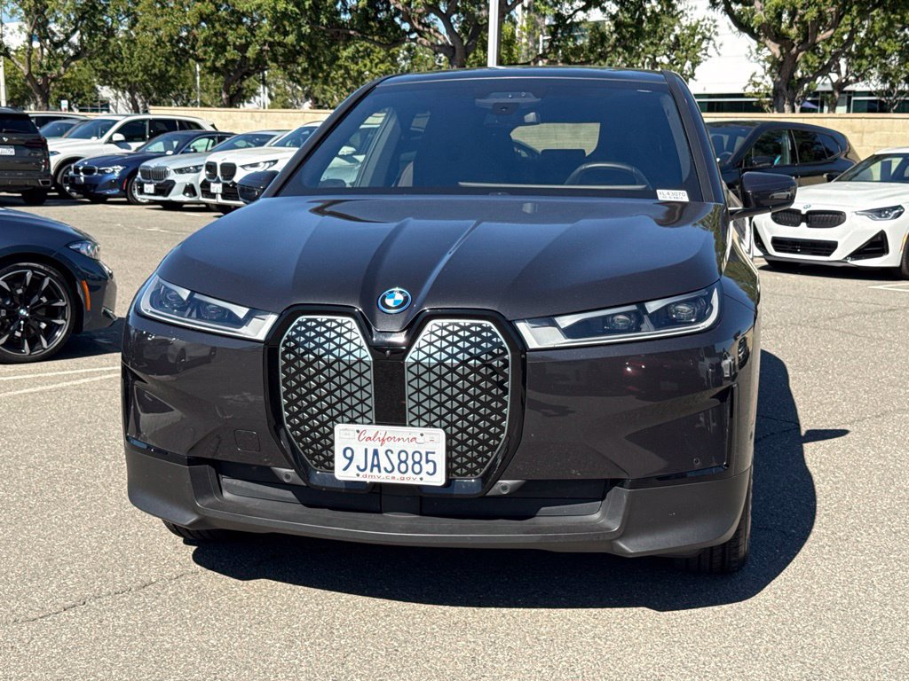 Certified 2024 BMW iX xDrive50 AWD/4WD image 3