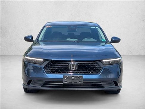 Used 2024 Honda Accord EX image 2