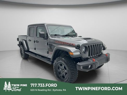 Used 2023 Jeep Gladiator Mojave w/ LED Lighting Group AWD/4WD image 1