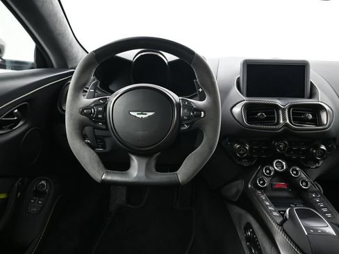 Used 2023 Aston Martin V8 Vantage Coupe RWD image 10