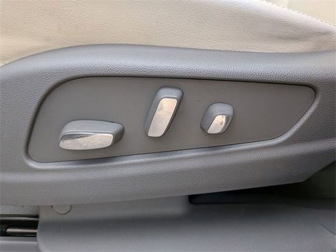 Certified 2024 Cadillac XT5 Premium Luxury w/ LPO, Floor Liner Package image 20