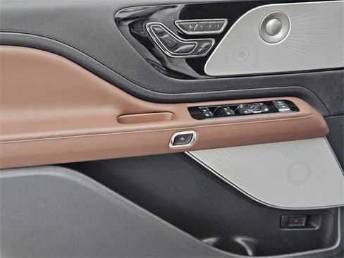 New 2026 Lincoln Aviator Reserve image 22