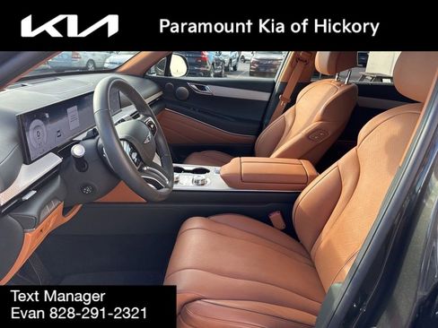 Used 2025 Genesis GV80 3.5T Advanced image 28