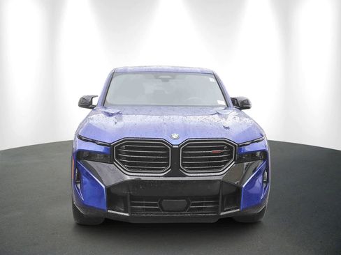 Used 2026 BMW XM Label Red image 2