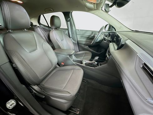 Used 2025 Buick Encore GX Preferred FWD image 29