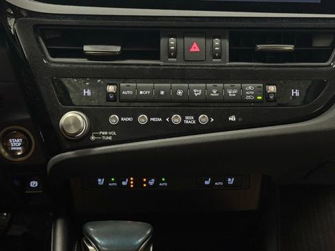 Used 2023 Lexus ES 350 w/ Premium Package image 36