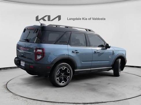 Used 2025 Ford Bronco Sport Outer Banks AWD/4WD image 4