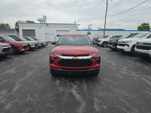 New 2026 Chevrolet TrailBlazer LS w/ LS Convenience Package FWD image 2