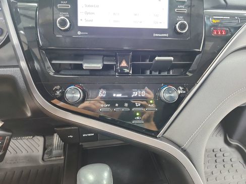 Used 2023 Toyota Camry SE FWD image 27
