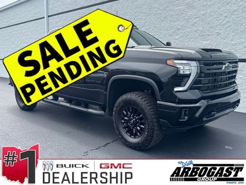 Used 2024 Chevrolet Silverado 2500 LTZ w/ LTZ Plus Package AWD/4WD image 1