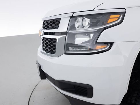 Used 2018 Chevrolet Tahoe LT image 15