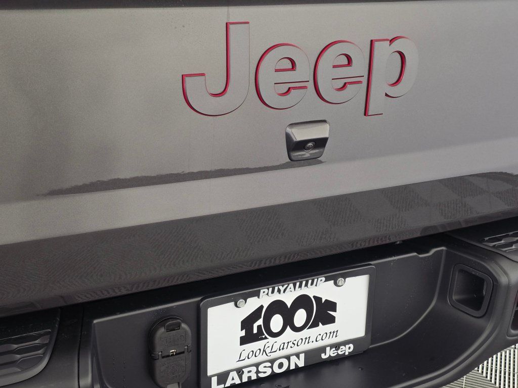 New 2026 Jeep Gladiator Rubicon AWD/4WD image 14