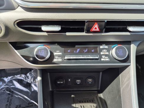 Used 2020 Hyundai Sonata SEL w/ Convenience Package image 18