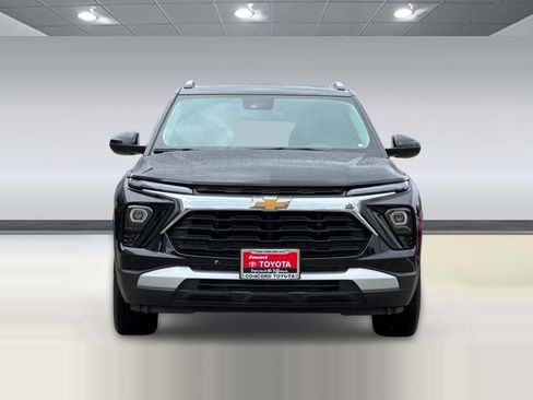 Used 2025 Chevrolet TrailBlazer LT FWD image 5