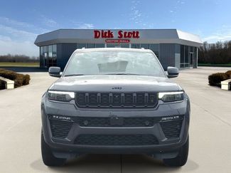 New 2026 Jeep Grand Cherokee Summit w/ Obsidian Package video 2