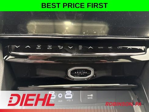 New 2026 Jeep Grand Cherokee Altitude AWD/4WD image 30
