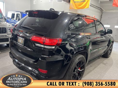 Used 2020 Jeep Grand Cherokee SRT AWD/4WD image 6