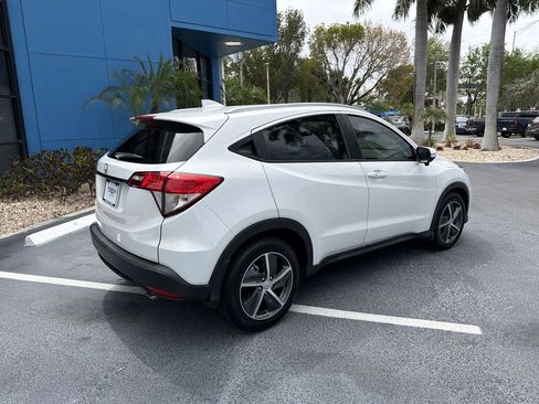 Certified 2022 Honda HR-V EX image 8