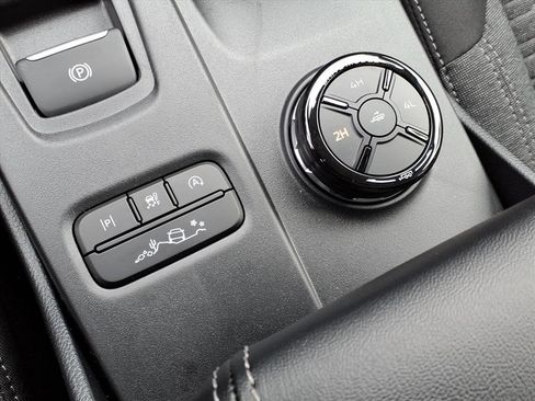 New 2025 Ford Ranger XLT image 19