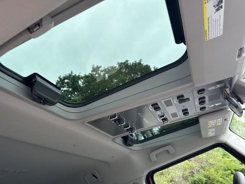 New 2025 INEOS Grenadier Fieldmaster Edition image 38