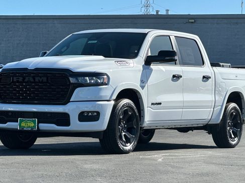 New 2026 RAM 1500 4x4 Crew Cab image 8