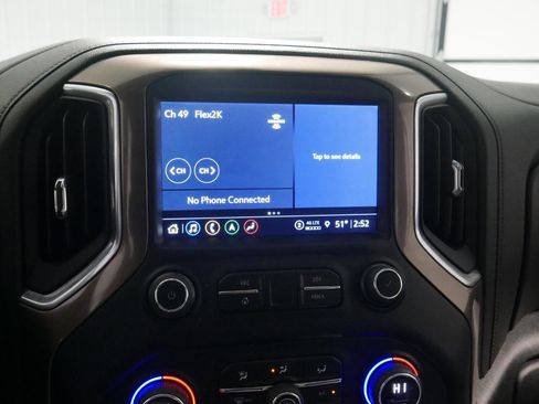 Used 2022 Chevrolet Silverado 2500 High Country image 21