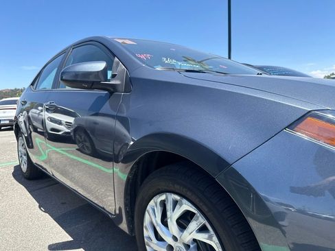 Used 2018 Toyota Corolla LE FWD image 4