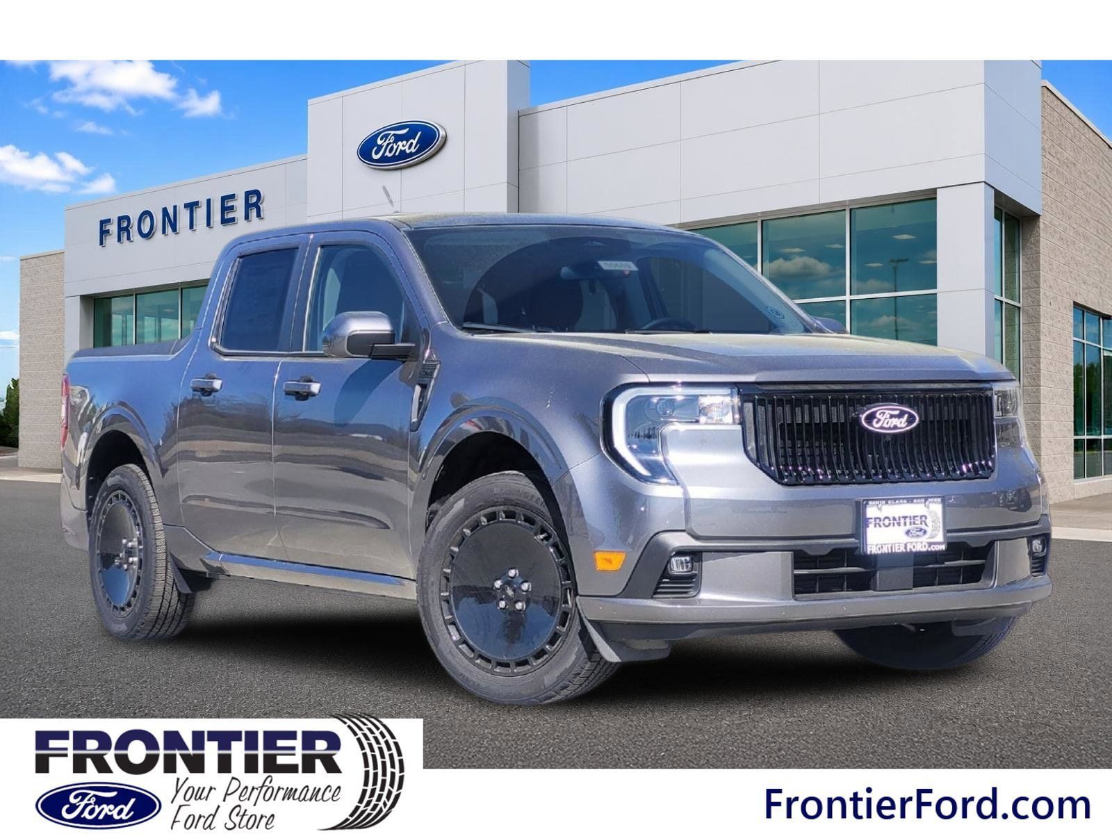 Used 2025 Ford Maverick Lobo AWD/4WD image 3