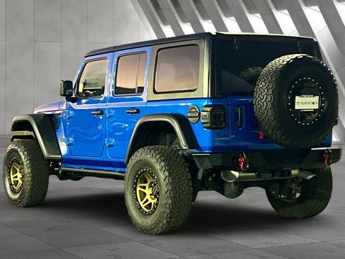 Used 2022 Jeep Wrangler Unlimited Rubicon image 6