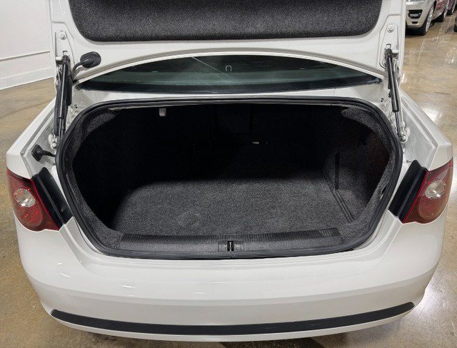 Used 2010 Volkswagen Jetta TDI Cup FWD image 15