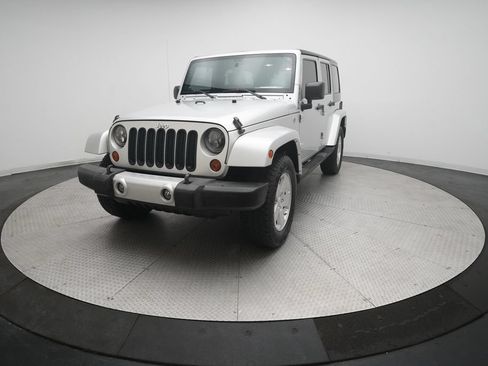 Used 2008 Jeep Wrangler Unlimited Sahara AWD/4WD image 12