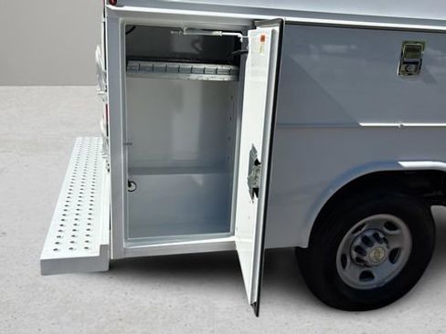 New 2025 Chevrolet Express 3500 w/ Power Convenience Package RWD image 25