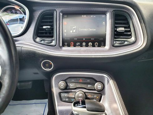 Used 2016 Dodge Challenger SXT Plus RWD image 10