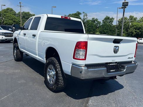 Used 2022 RAM 2500 Tradesman w/ Chrome Appearance Group AWD/4WD image 4