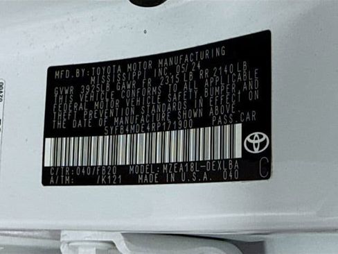 Certified 2024 Toyota Corolla LE image 29