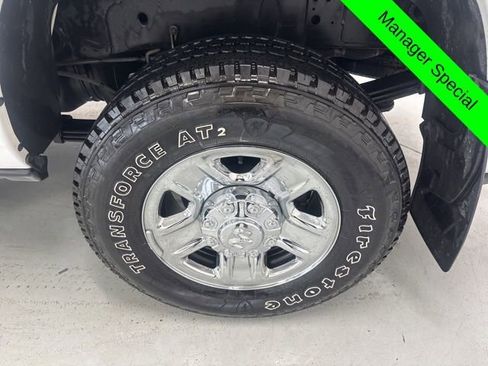 Used 2024 RAM 3500 Tradesman w/ Chrome Appearance Group image 7