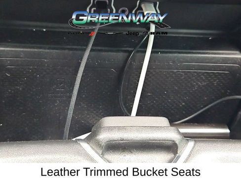 Used 2025 RAM 1500 Laramie w/ Sport Appearance Package AWD/4WD image 34