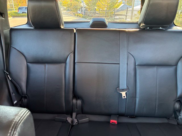 Used 2009 Jeep Liberty Limited w/ Premium Group AWD/4WD image 19